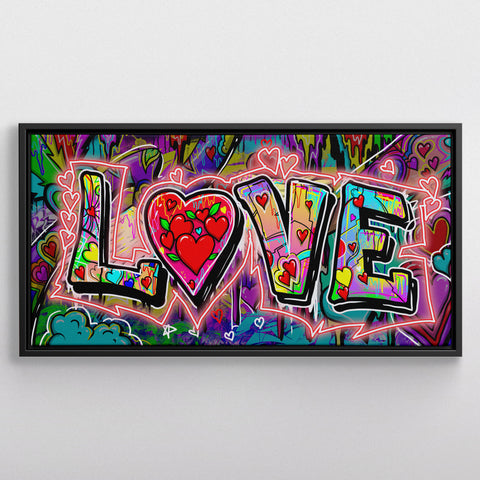 STREET WALL LOVE NEON