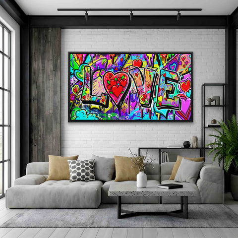 STREET WALL LOVE