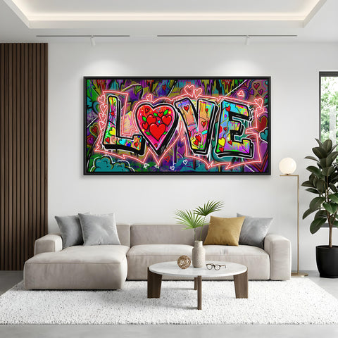 STREET WALL LOVE NEON