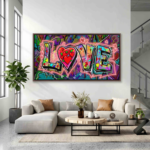 STREET WALL LOVE NEON