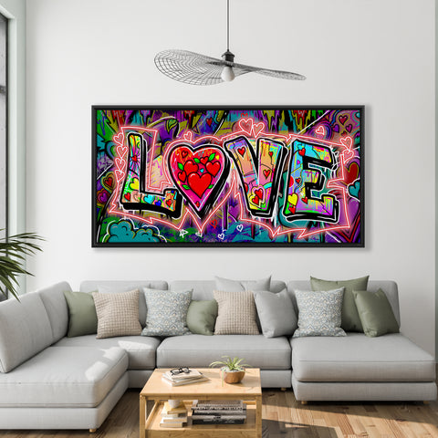 STREET WALL LOVE NEON