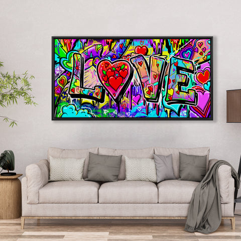 STREET WALL LOVE