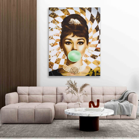 Golden Marilyn Monroe and Audrey Hepburn