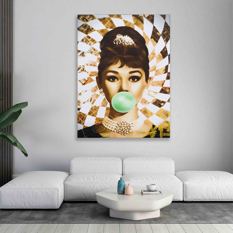 Golden Marilyn Monroe and Audrey Hepburn