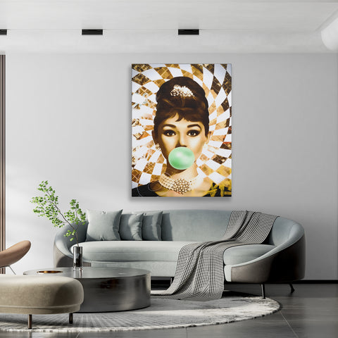 Golden Marilyn Monroe and Audrey Hepburn