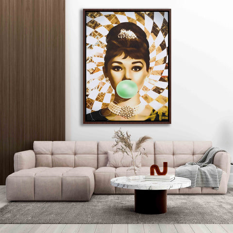 Golden Marilyn Monroe and Audrey Hepburn