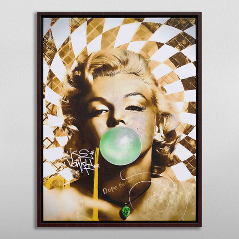 Golden Marilyn Monroe and Audrey Hepburn