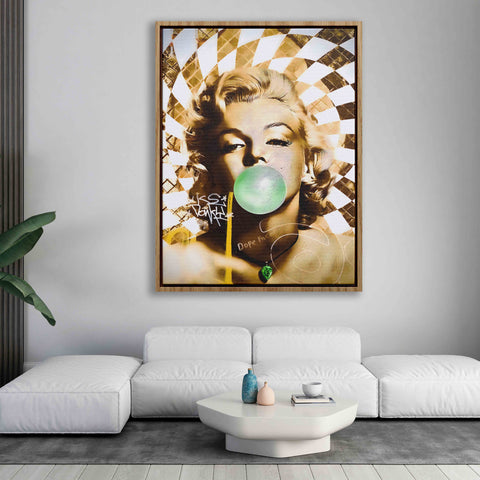 Golden Marilyn Monroe and Audrey Hepburn