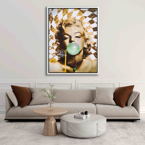 Golden Marilyn Monroe and Audrey Hepburn