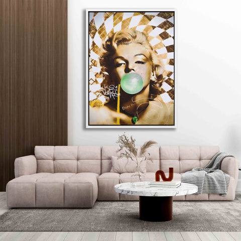 Golden Marilyn Monroe and Audrey Hepburn