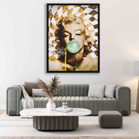 Golden Marilyn Monroe and Audrey Hepburn