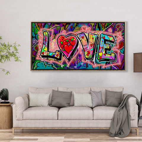 STREET WALL LOVE NEON