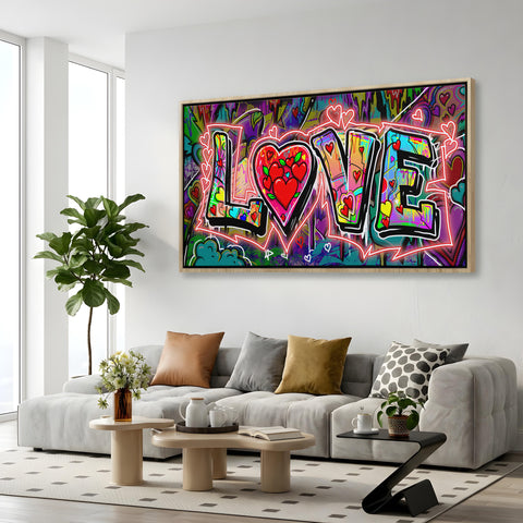 STREET WALL LOVE NEON