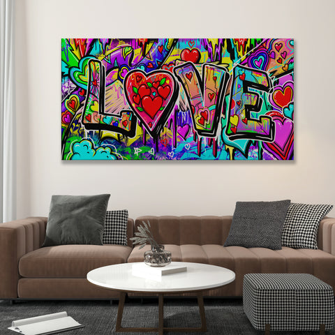 STREET WALL LOVE