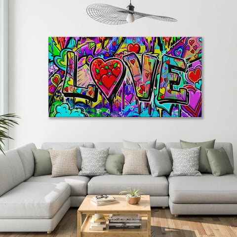 STREET WALL LOVE