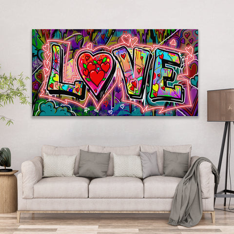 STREET WALL LOVE NEON