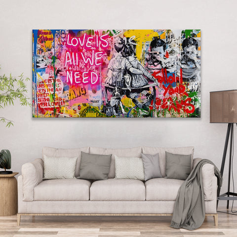 AMOR É TUDO QUE PRECISAMOS Graffiti