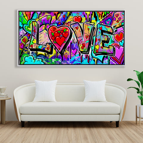 STREET WALL LOVE