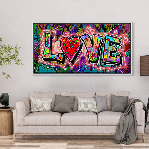 STREET WALL LOVE NEON
