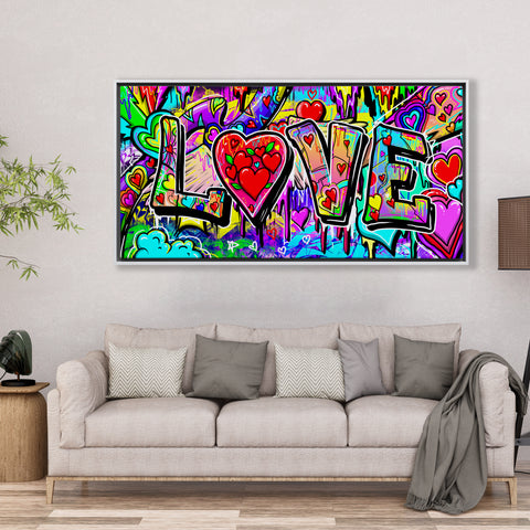 STREET WALL LOVE