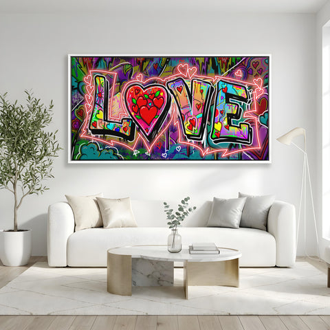 STREET WALL LOVE NEON