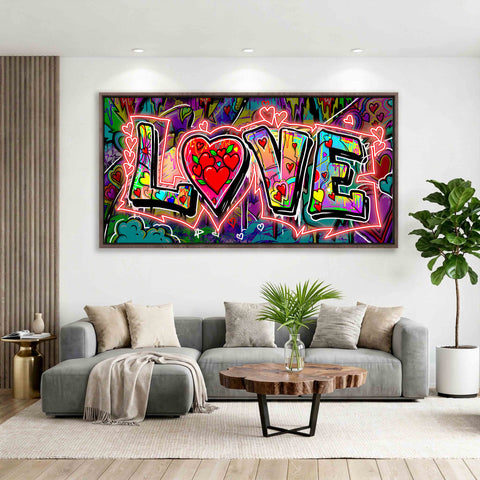 STREET WALL LOVE NEON