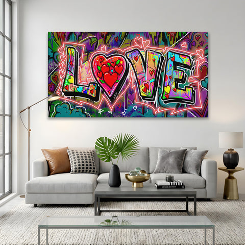 STREET WALL LOVE NEON